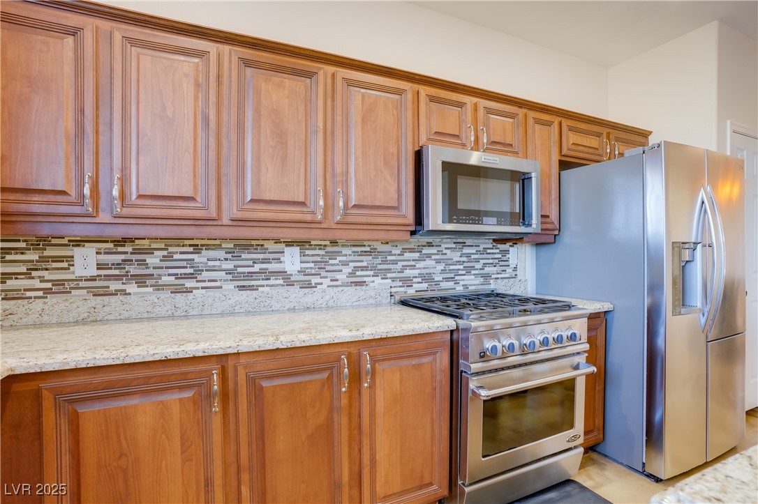 500 Via Stretto Avenue Property Photo 11
