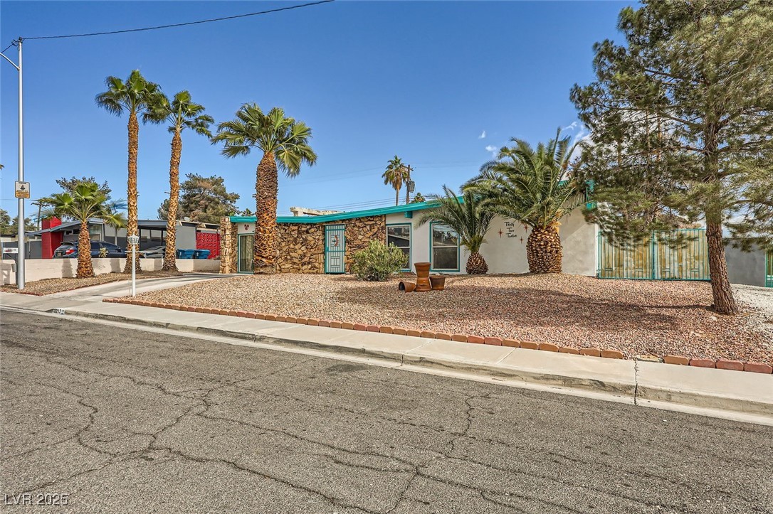 3212 Sundown Drive Property Photo 1