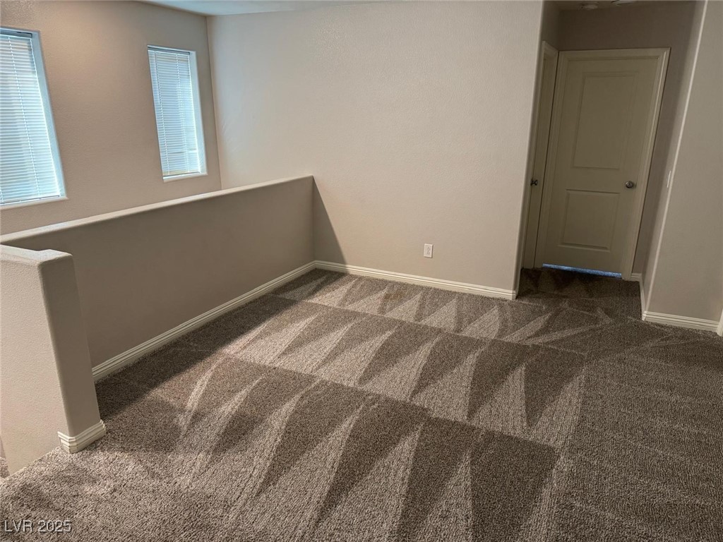 5327 Lazy Breeze Avenue Property Photo 15