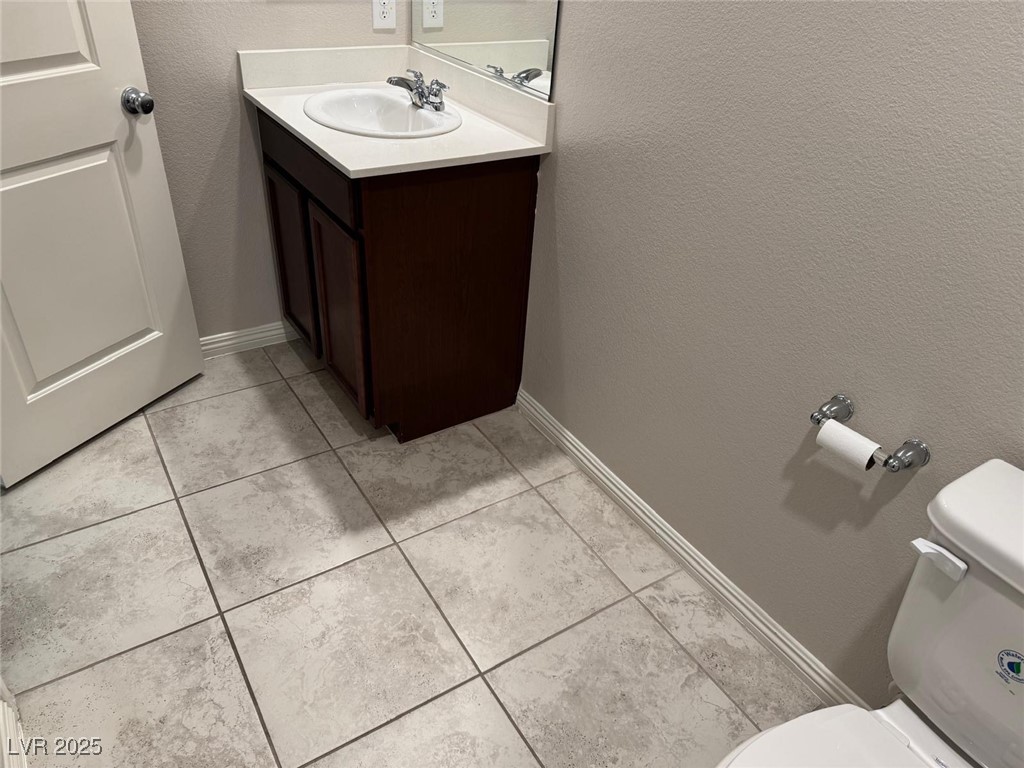 5327 Lazy Breeze Avenue Property Photo 27