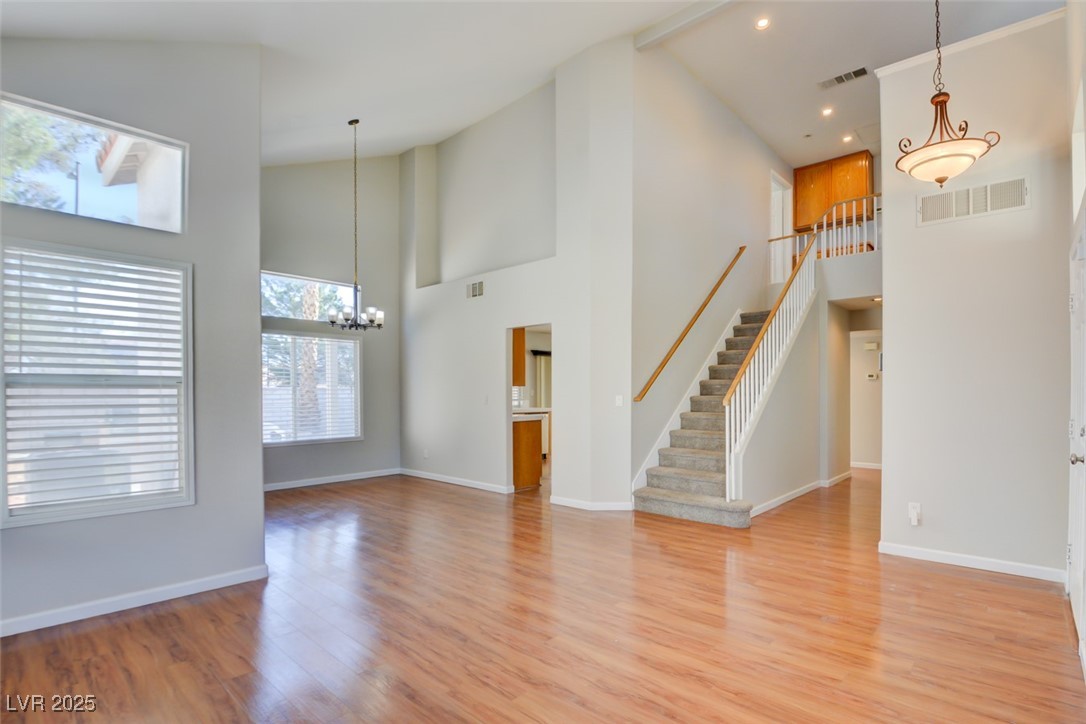 6086 Shadow Oak Drive Property Photo 3