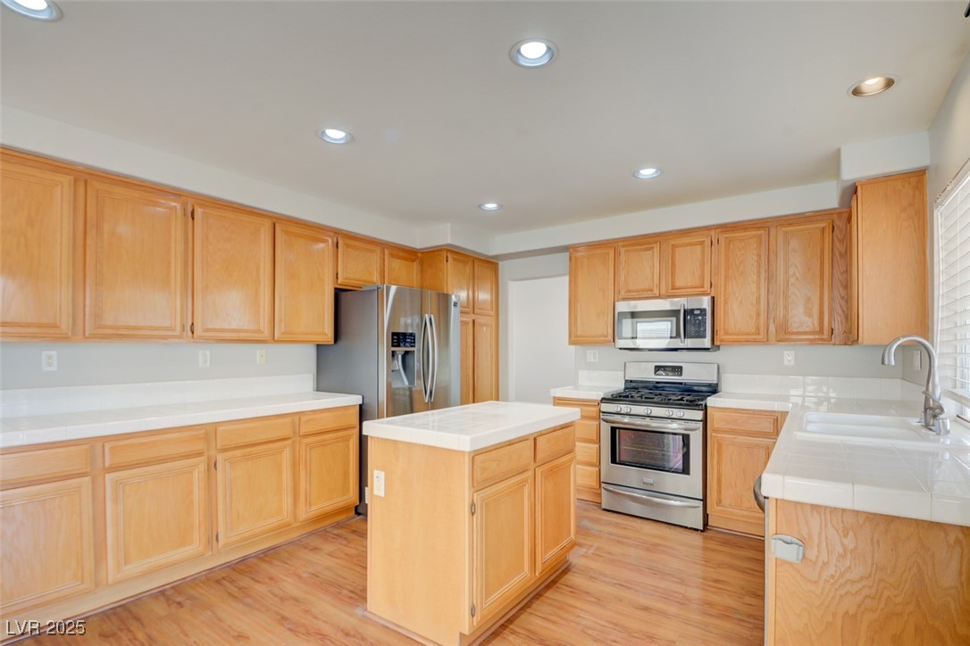 6086 Shadow Oak Drive Property Photo 11