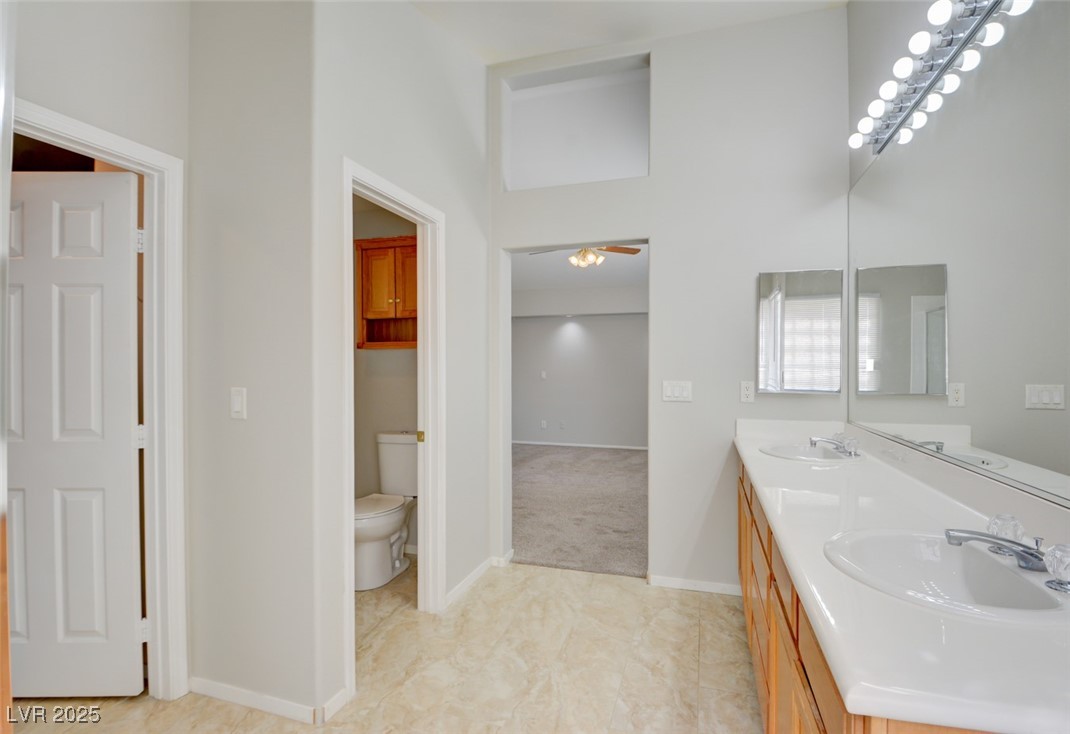 6086 Shadow Oak Drive Property Photo 21