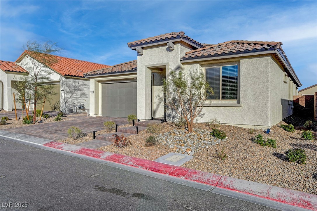 6544 Sandero Springs Street Property Photo 2