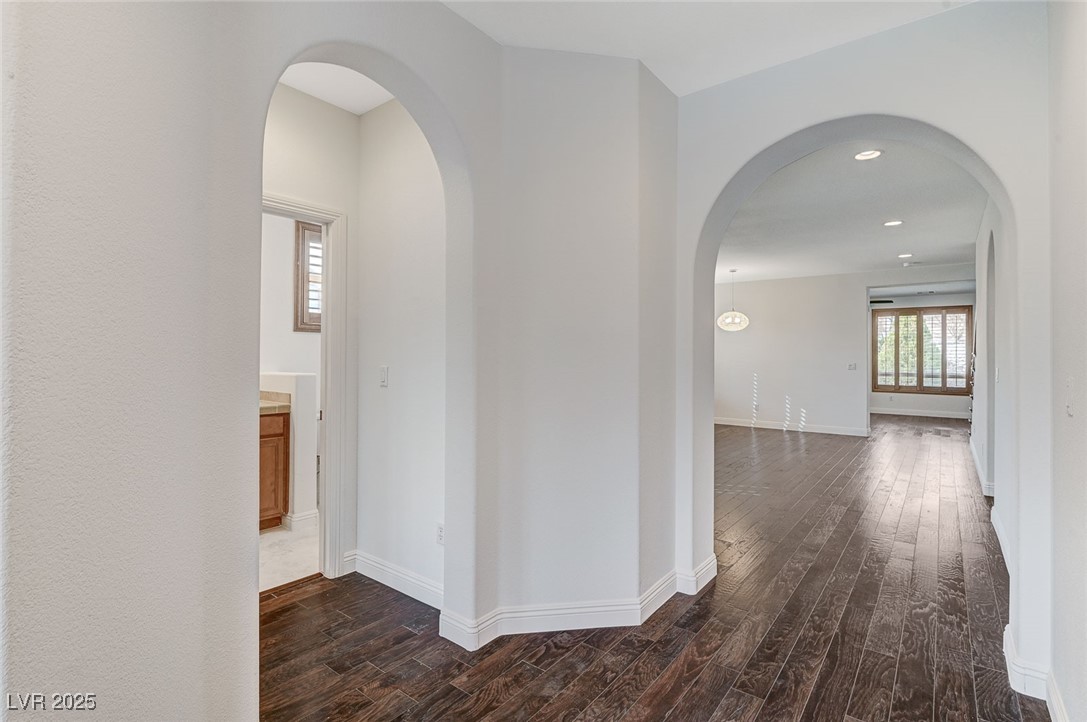 1381 Robard Street Property Photo 7