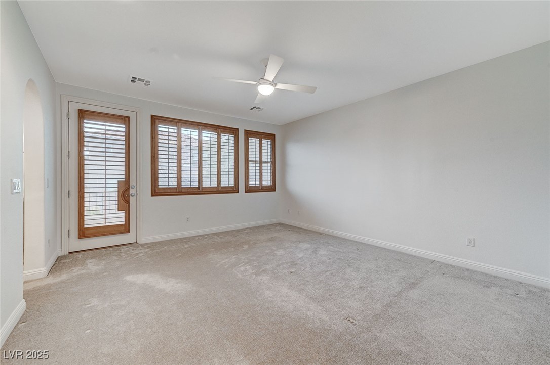 1381 Robard Street Property Photo 39