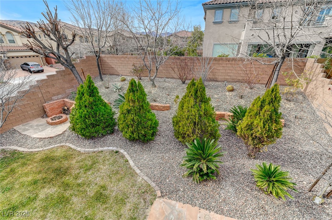 1381 Robard Street Property Photo 64