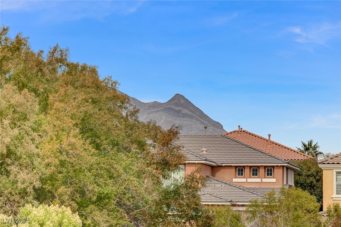 1381 Robard Street Property Photo 65