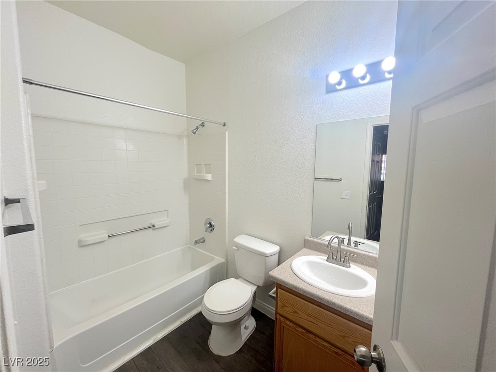 4730 East Craig Road 1170 Property Photo 10