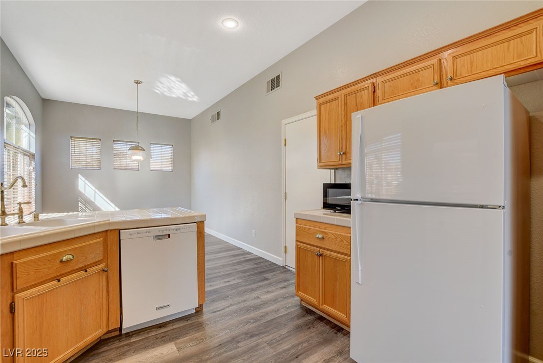 9995 Yellow Canary Avenue Property Photo 14