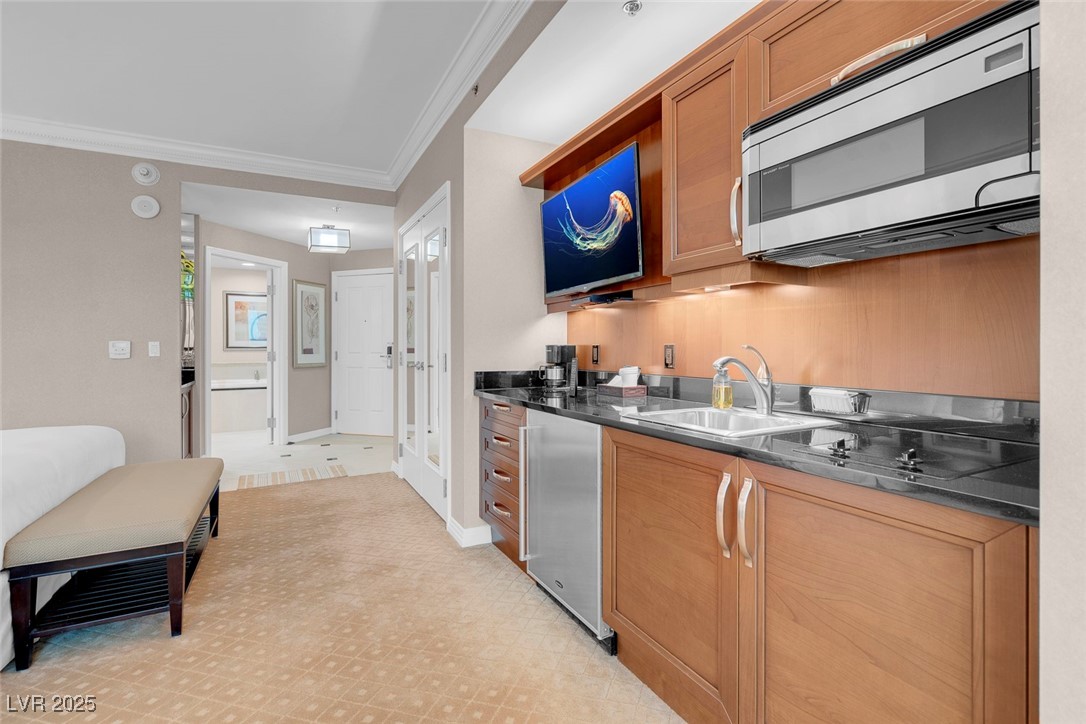 135 East Harmon Avenue 2601&2603 Property Photo 24