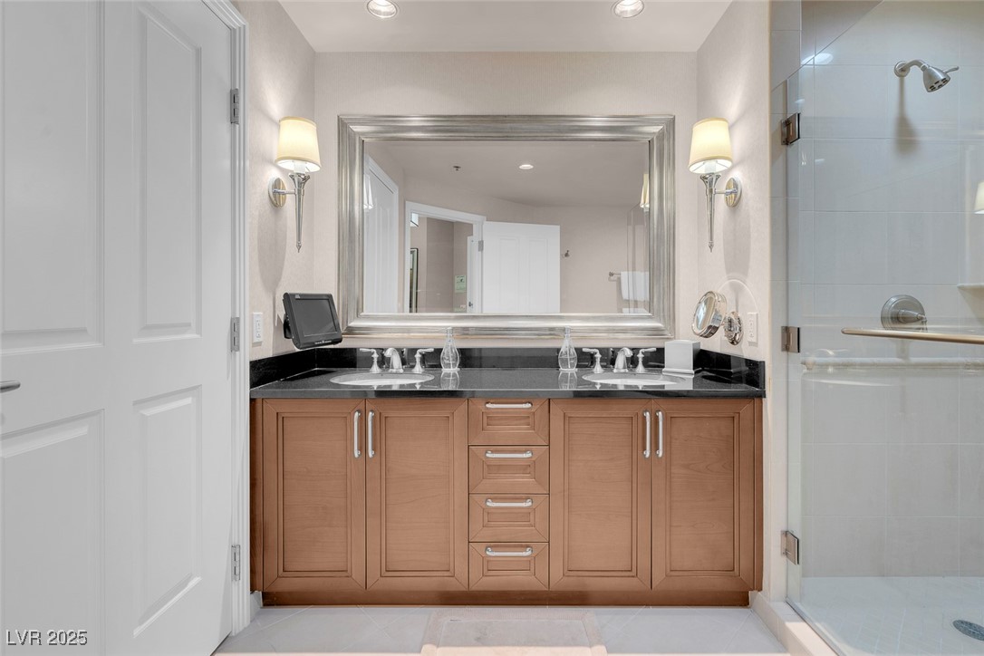 135 East Harmon Avenue 2601&2603 Property Photo 29
