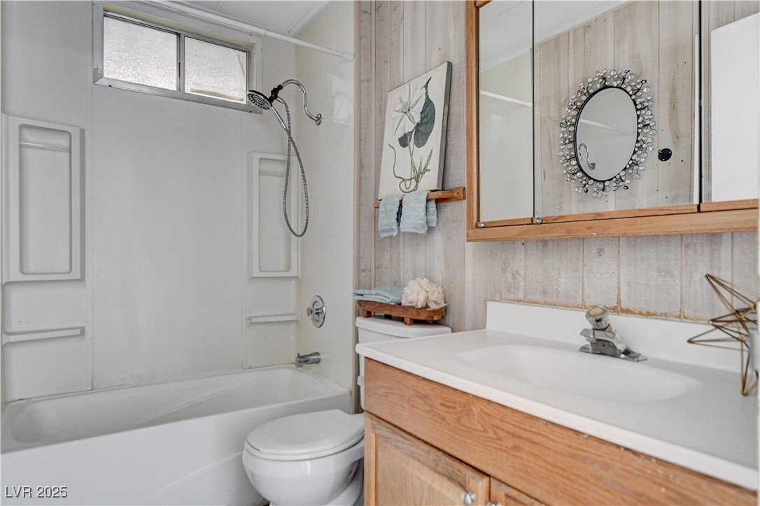 6448 Sapphire Street Property Photo 28