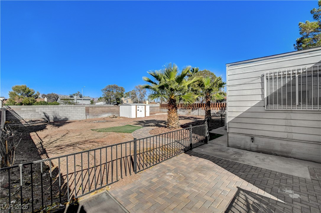6448 Sapphire Street Property Photo 47