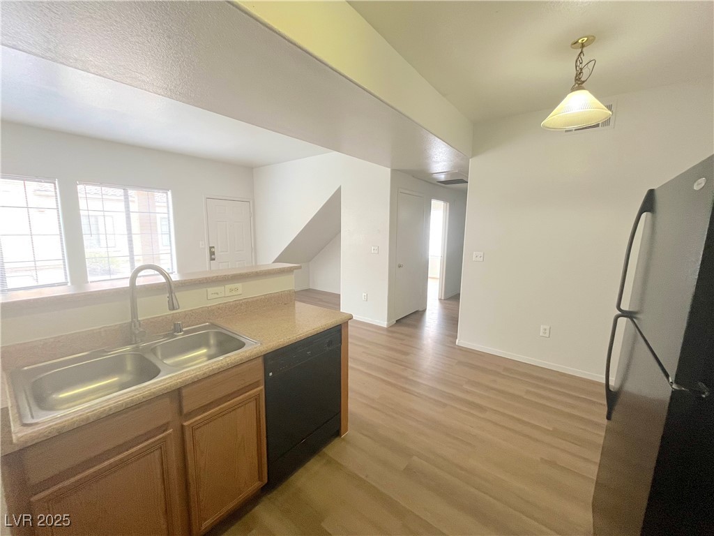 2041 Hussium Hills Street 105 Property Photo 5