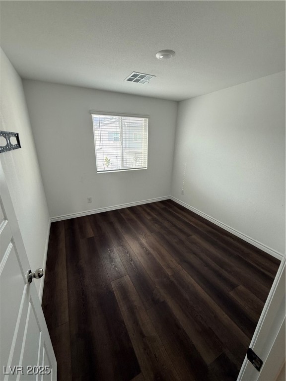 6154 Rathbone Street Property Photo 15