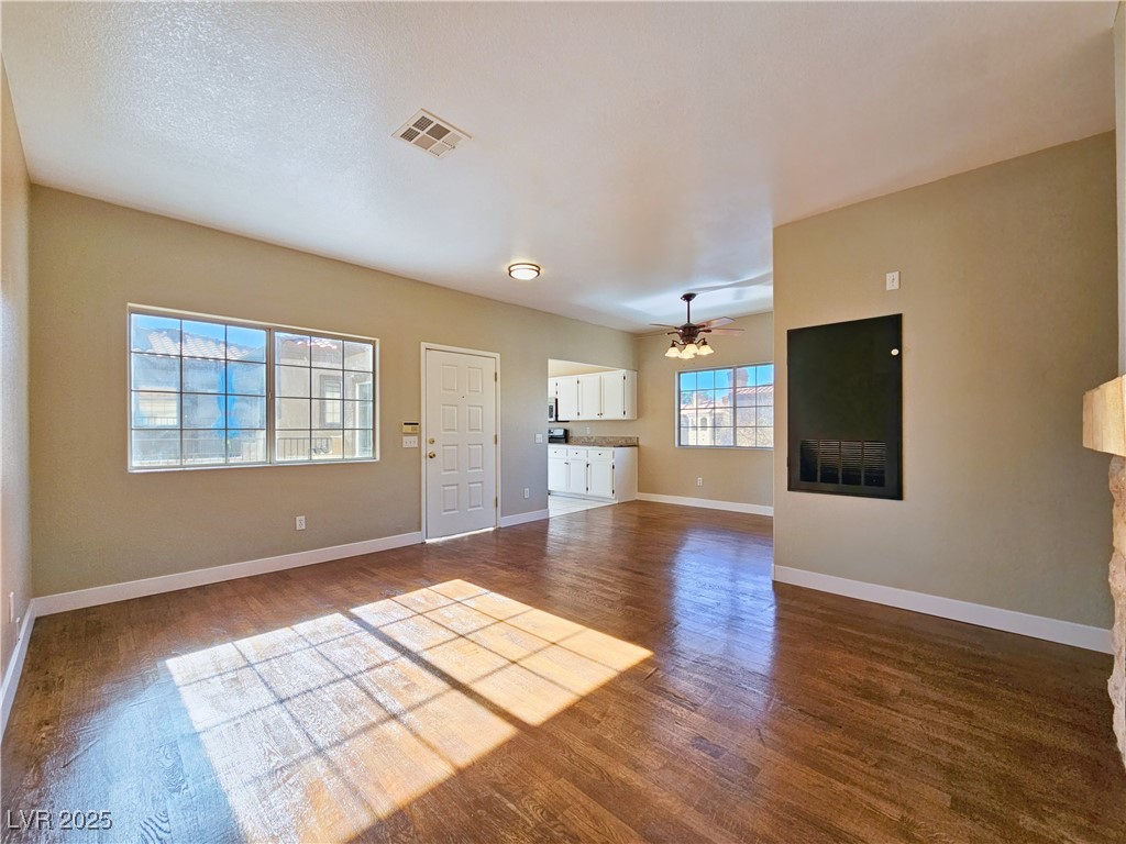 1851 Hillpointe Road 2124 Property Photo 6