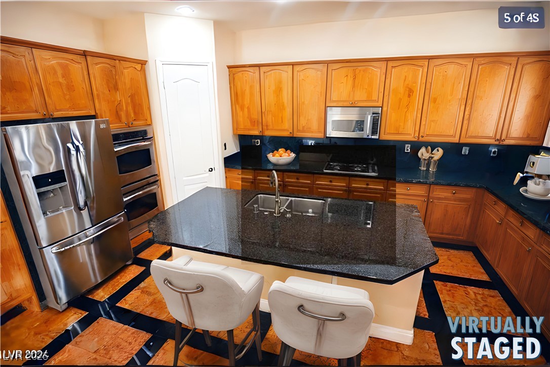 9408 Forest Edge Avenue Property Photo 4