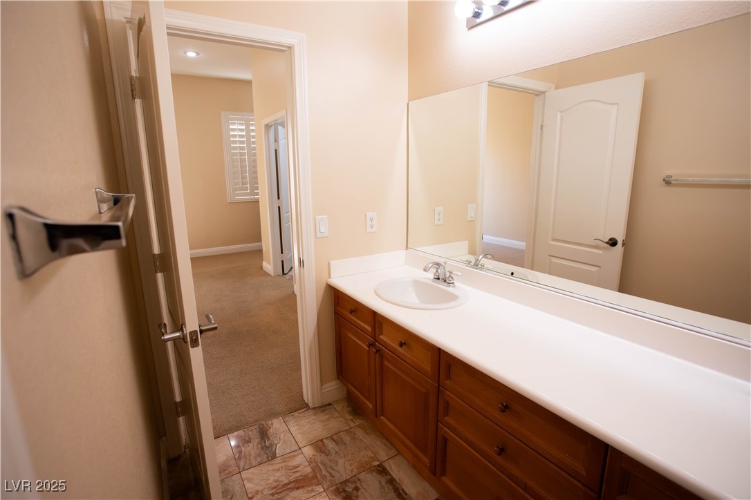 9408 Forest Edge Avenue Property Photo 20