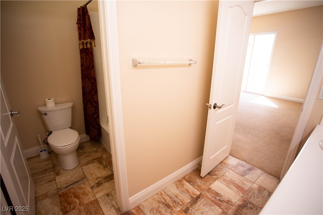 9408 Forest Edge Avenue Property Photo 21
