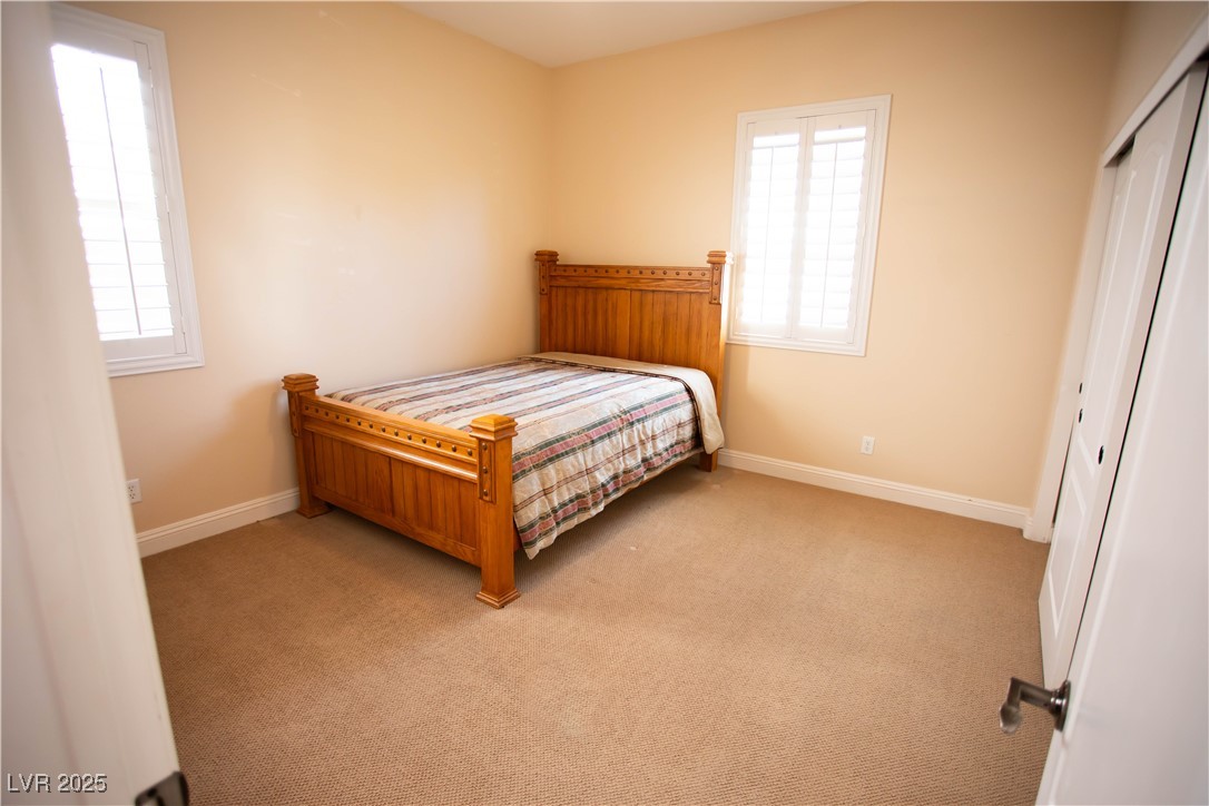 9408 Forest Edge Avenue Property Photo 24