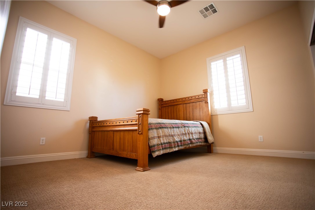 9408 Forest Edge Avenue Property Photo 25