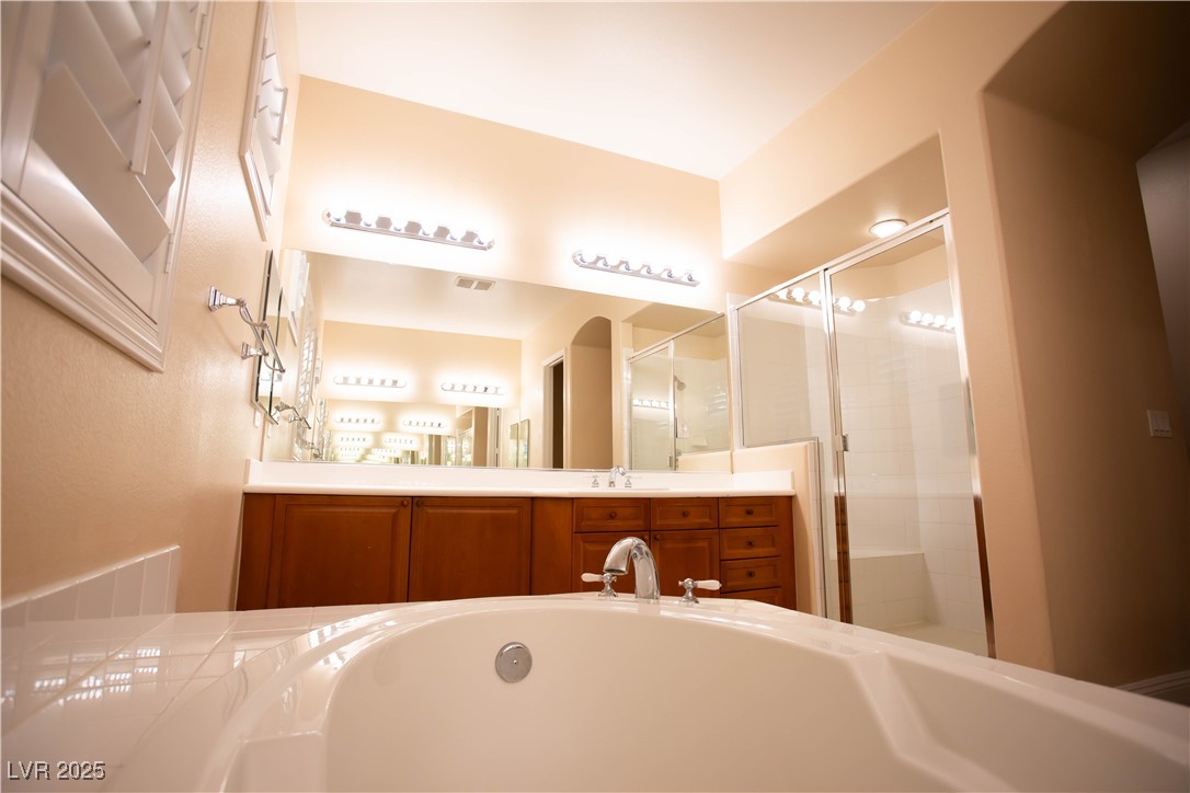 9408 Forest Edge Avenue Property Photo 31