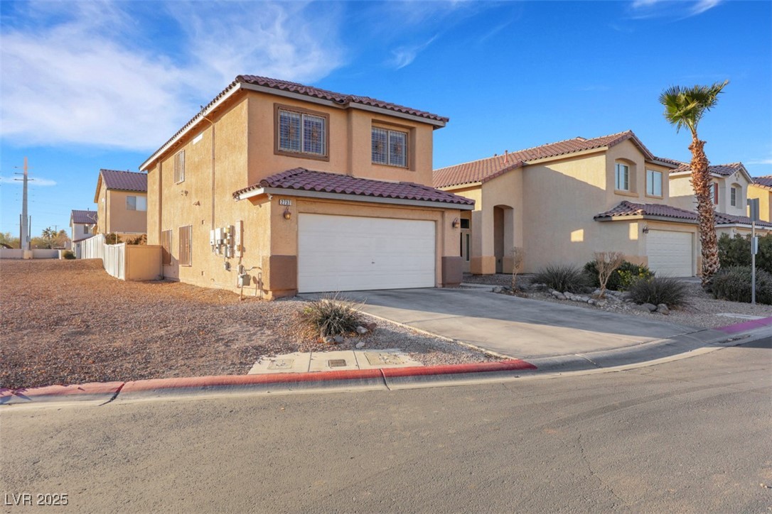2737 Sunrise Day Court Property Photo 3