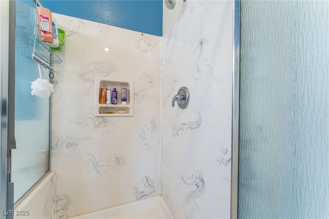 7076 Oakleigh Drive Property Photo 31