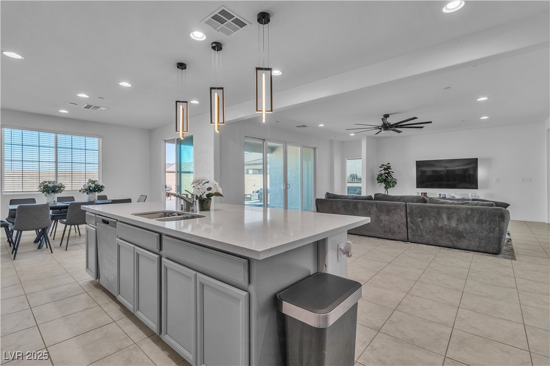 136 Mosso Niente Place Property Photo 4
