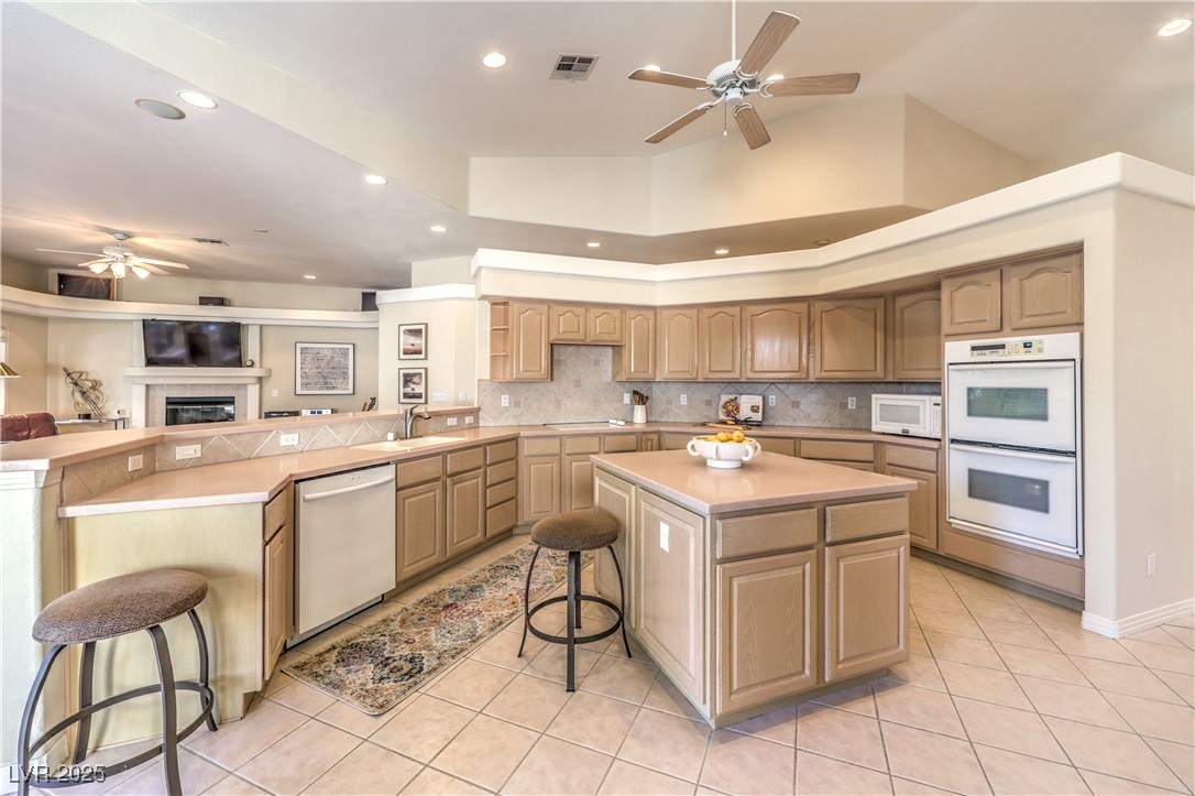 8875 Steven Chase Court Property Photo 10