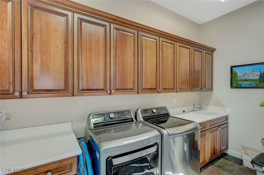 2124 Pont National Drive Property Photo 56