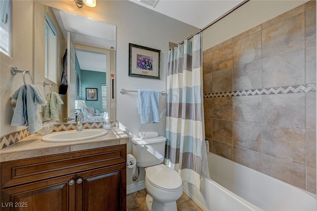 2124 Pont National Drive Property Photo 74