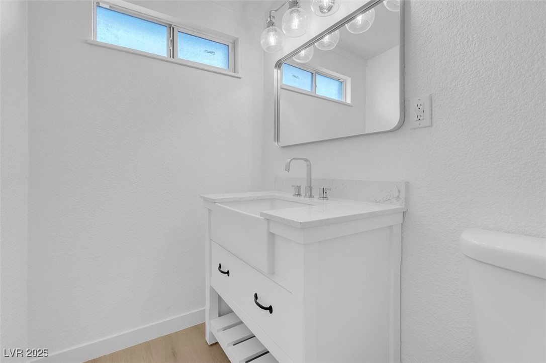 2801 Emmons Avenue Property Photo 20