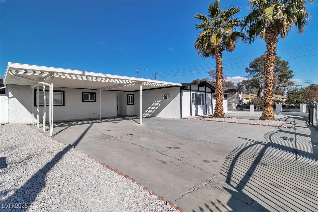 3700 San Angelo Avenue Property Photo 7