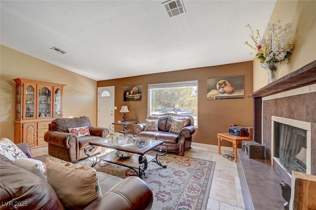 4424 Shady Hollow Avenue Property Photo 14