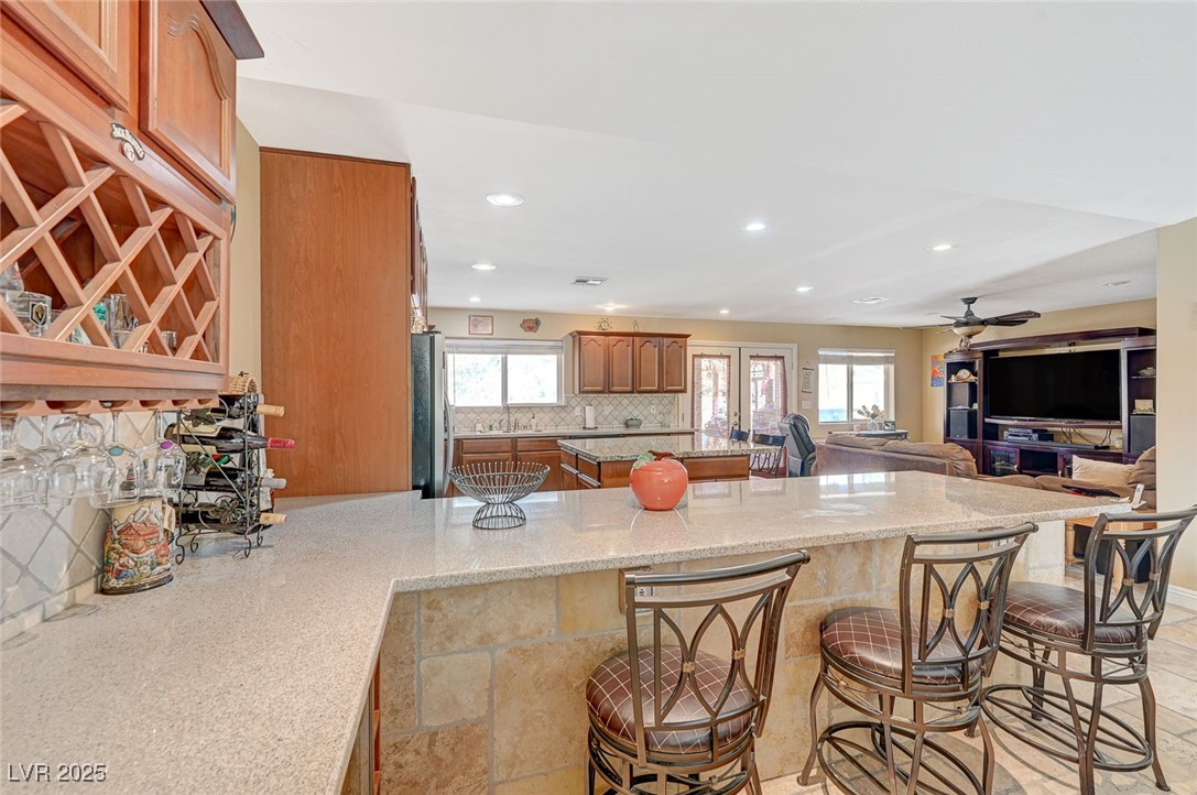 4424 Shady Hollow Avenue Property Photo 18