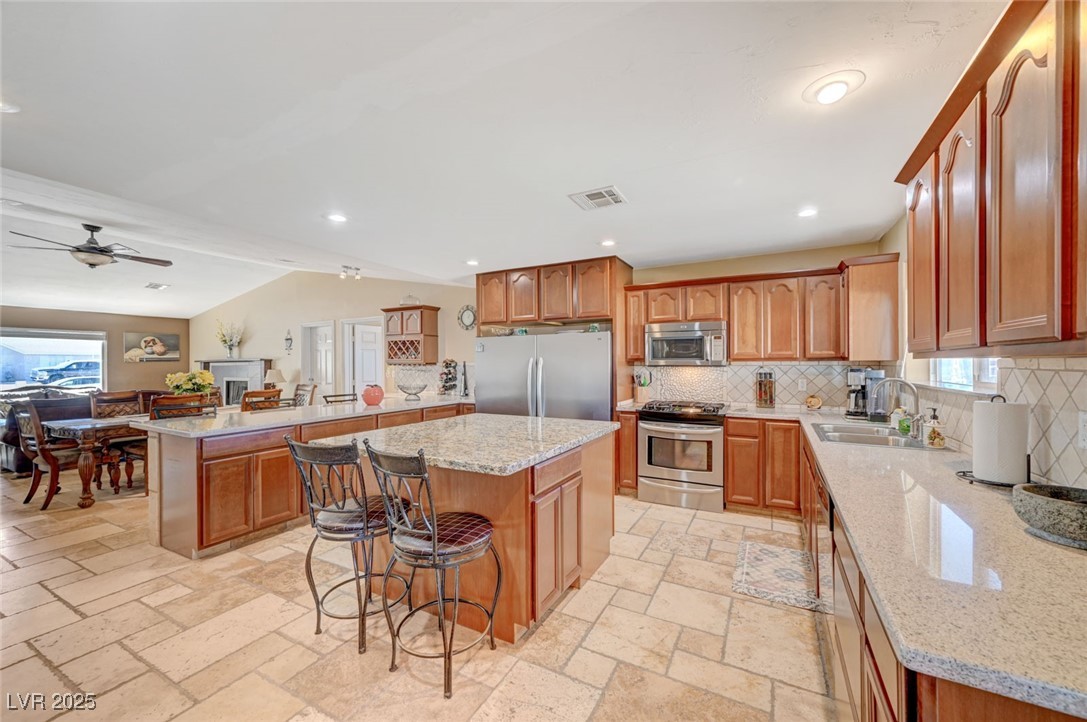 4424 Shady Hollow Avenue Property Photo 20