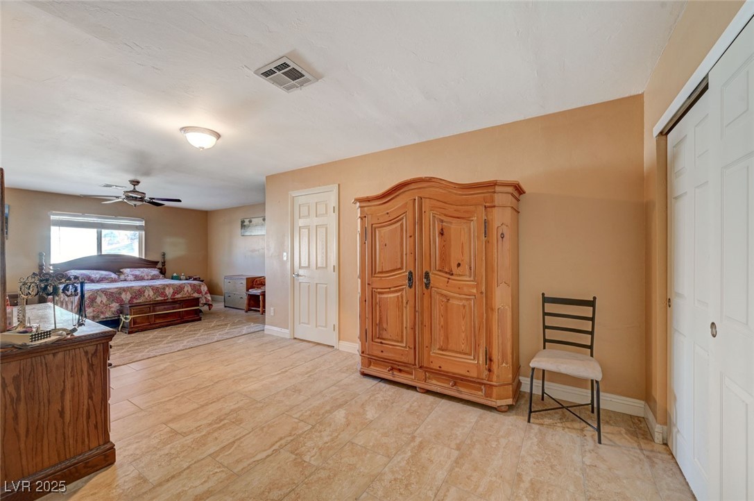 4424 Shady Hollow Avenue Property Photo 28