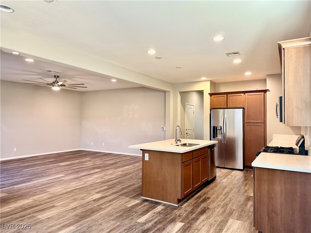 5249 Fiery Sky Ridge Street Property Photo 6