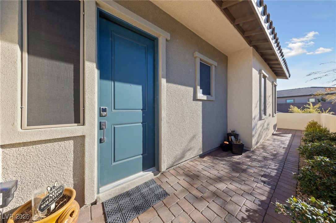 11900 Star Grass Avenue Property Photo 6