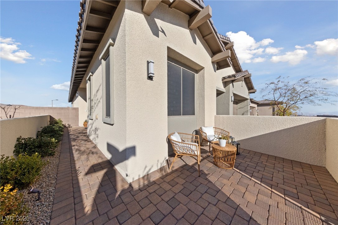 11900 Star Grass Avenue Property Photo 7