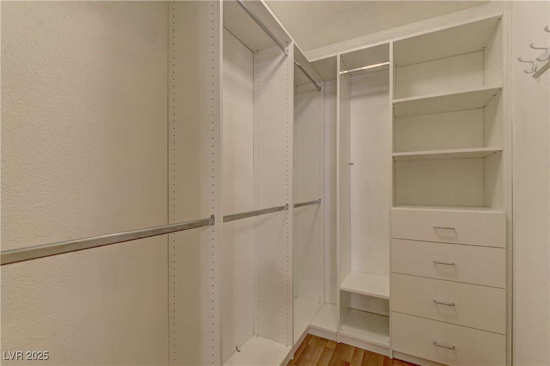 1073 Silver Bullet Court Property Photo 17