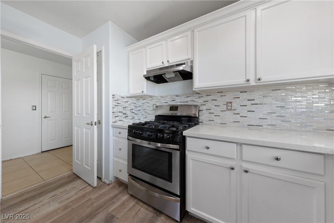 8389 Charlton Valley Court Property Photo 7
