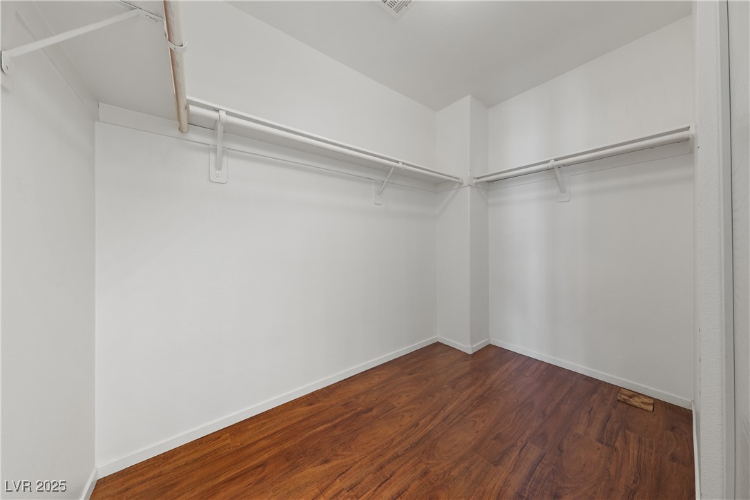 8389 Charlton Valley Court Property Photo 18
