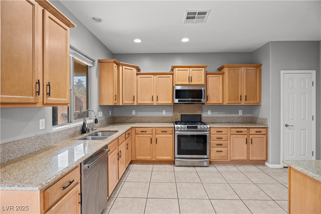 6151 Moonlight Sonata Avenue Property Photo 18