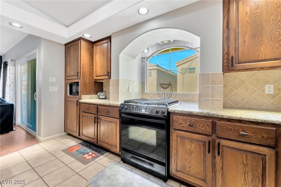 8449 Kettledrum Street Property Photo 14