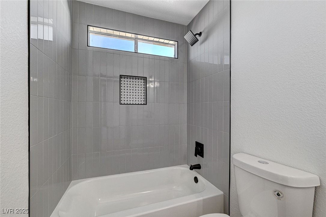 6027 Stone Hollow Avenue Property Photo 33