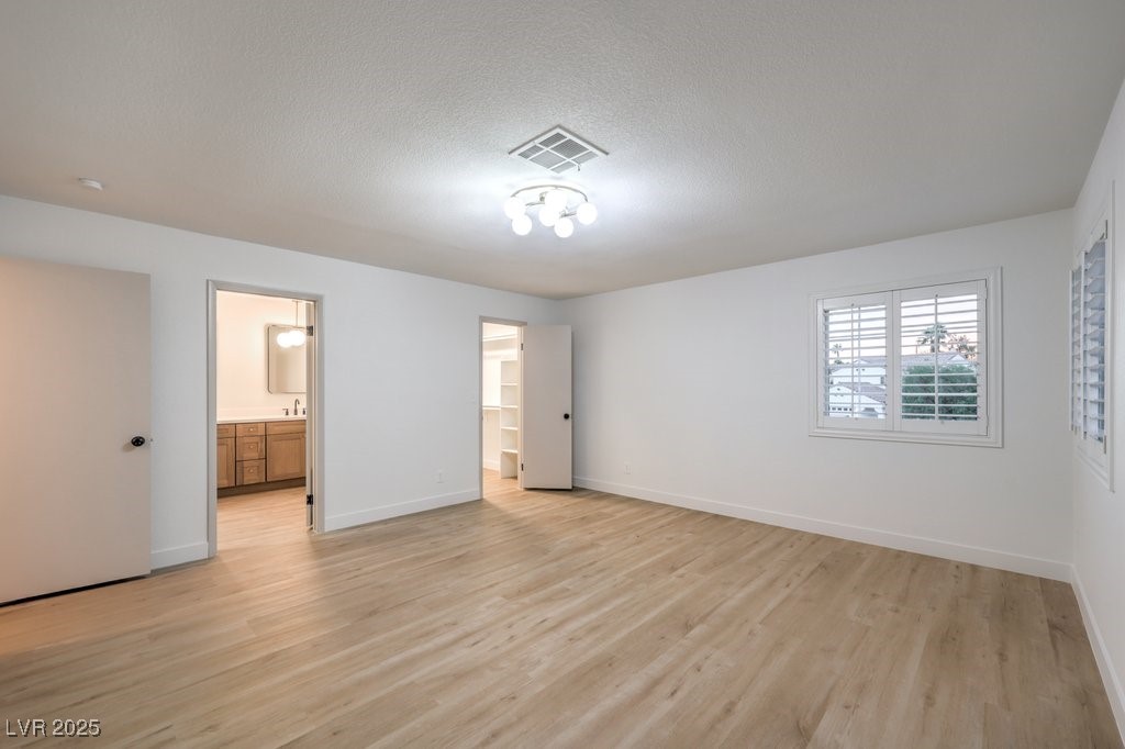 336 Merit Court Property Photo 16