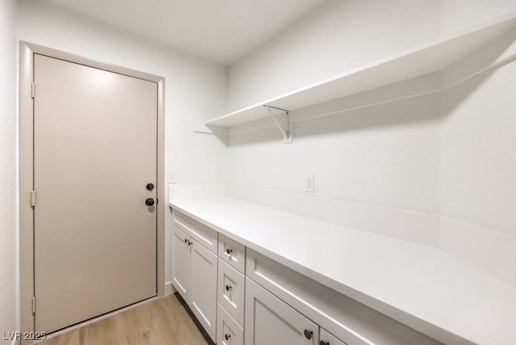 336 Merit Court Property Photo 24